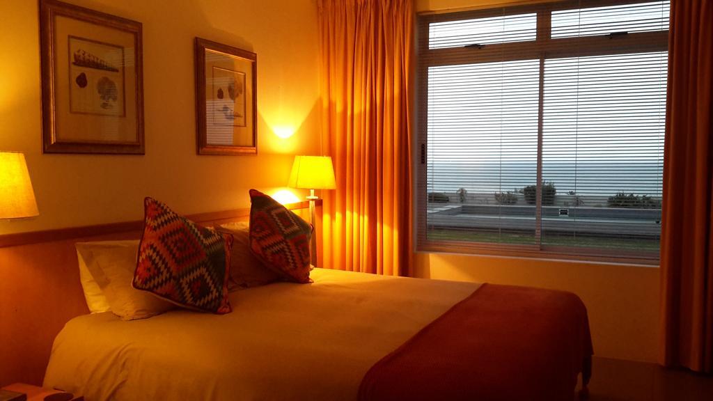 Palamos On Sea Hotel Сент Френсис Бей Екстериор снимка